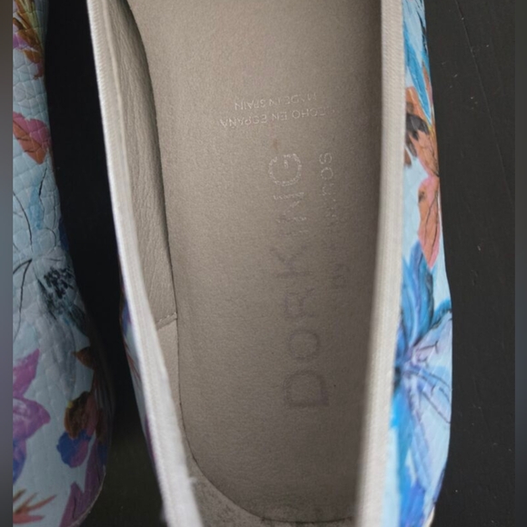 DORKING Floral Ballet Flats - Picture 10 of 14